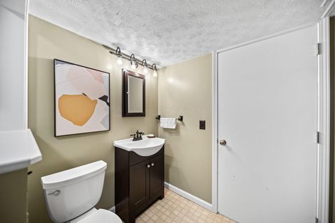 Tiny photo for 512 Hilltop Drive, Bellefontaine, OH 43311 (MLS # 225041091)