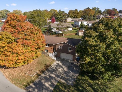 Tiny photo for 512 Hilltop Drive, Bellefontaine, OH 43311 (MLS # 225041091)