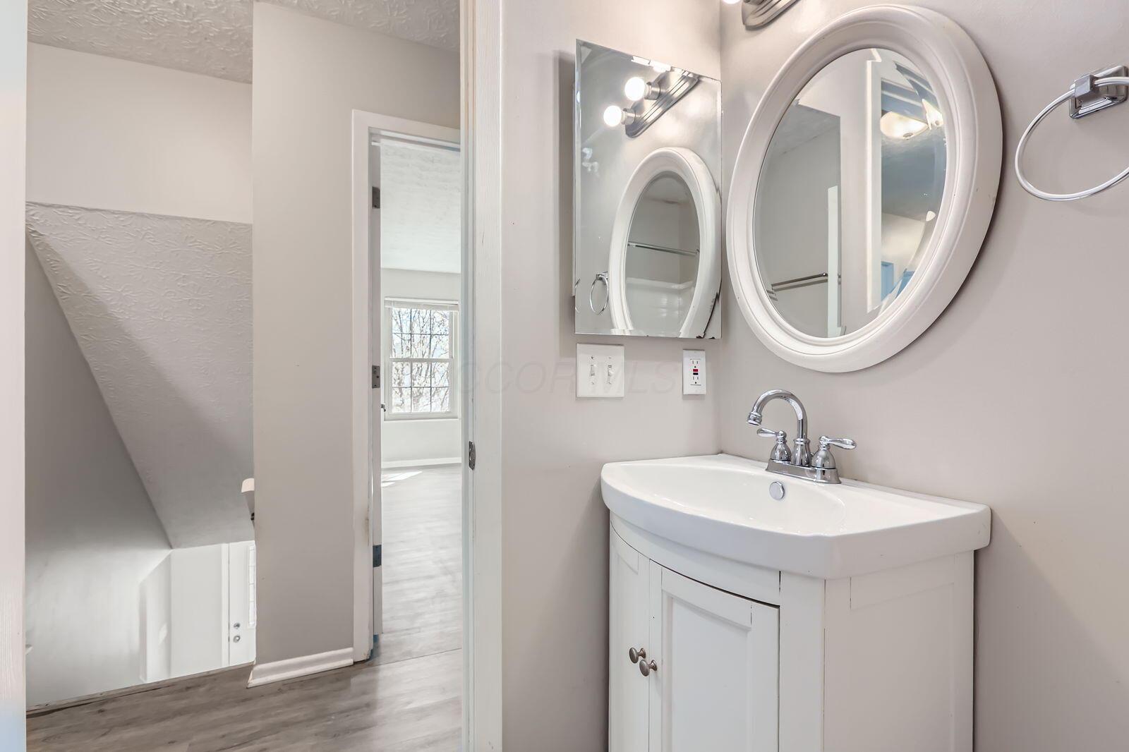 3225 Bellerive Drive, Pickerington, Ohio image 24