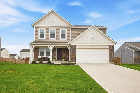 Photo of 26 Burroughs Drive, Ashville, OH 43103 (MLS # 226009217)