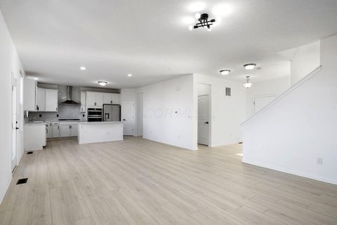 Tiny photo for 2986 Beechwood Drive, Powell, OH 43065 (MLS # 226000481)