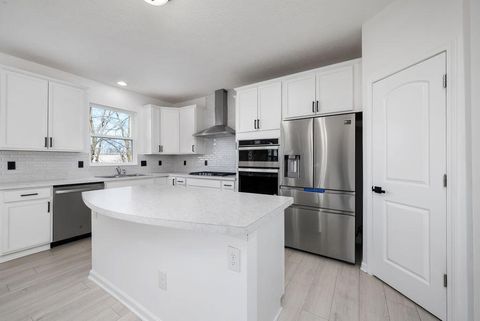 Tiny photo for 2986 Beechwood Drive, Powell, OH 43065 (MLS # 226000481)