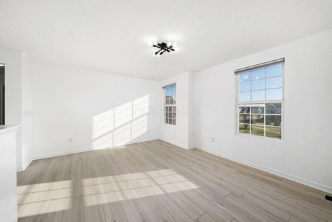 Tiny photo for 2986 Beechwood Drive, Powell, OH 43065 (MLS # 226000481)