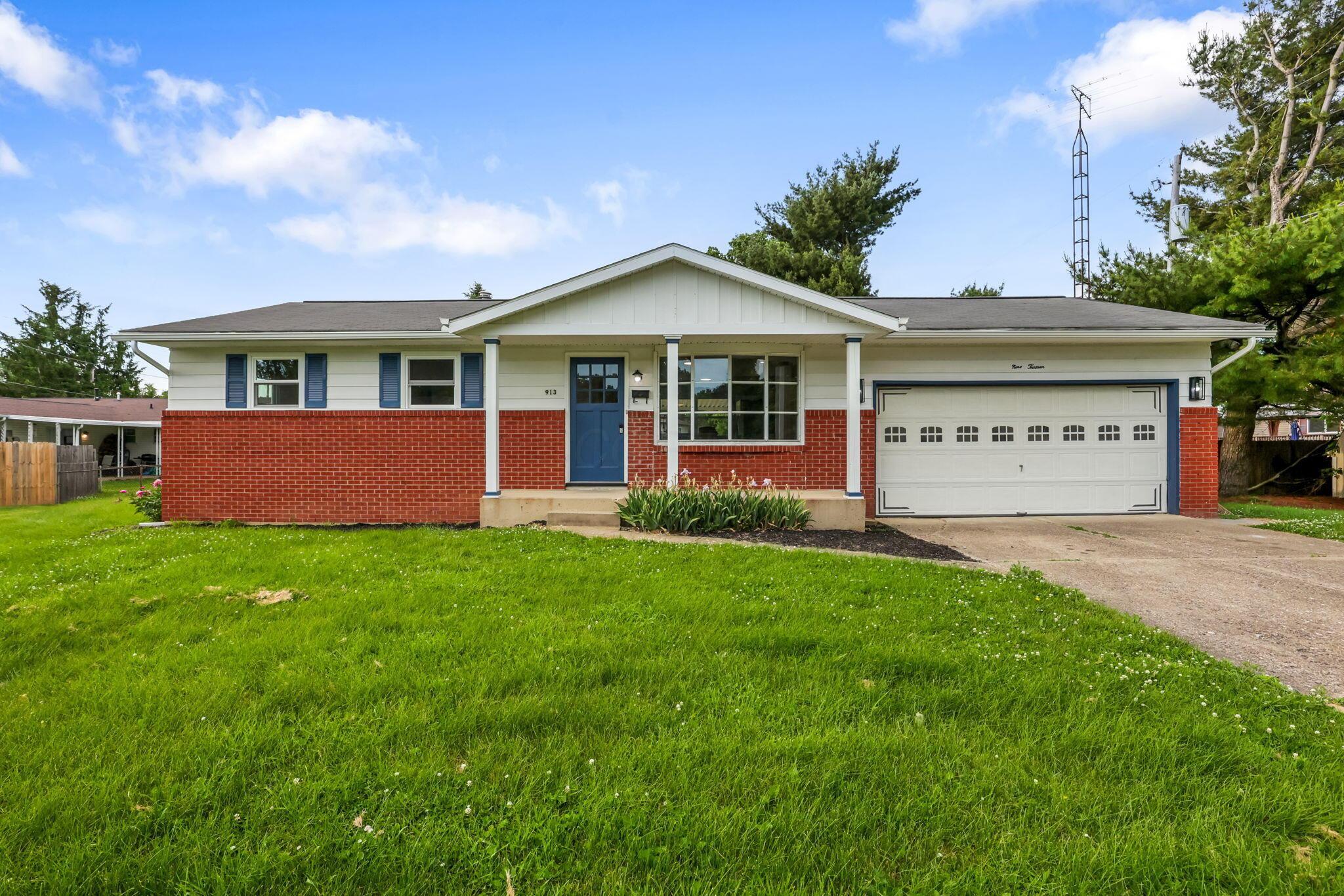 913 Roosevelt Court