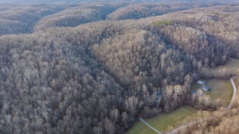 Photo of 31201 Claypool Hollow Road, McArthur, OH 45651 (MLS # 226001387)