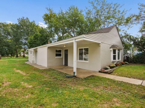 Homes For Sale - 4912 Harrisburg Pike<br/> Grove City, OH 43123