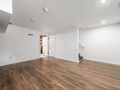 Tiny photo for 2001 Sawbury Boulevard, Columbus, OH 43235 (MLS # 225045092)