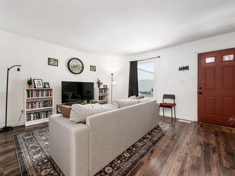 Tiny photo for 2001 Sawbury Boulevard, Columbus, OH 43235 (MLS # 225045092)