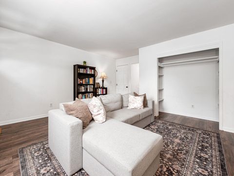 Tiny photo for 2001 Sawbury Boulevard, Columbus, OH 43235 (MLS # 225045092)