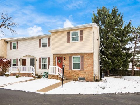 Tiny photo for 2001 Sawbury Boulevard, Columbus, OH 43235 (MLS # 225045092)