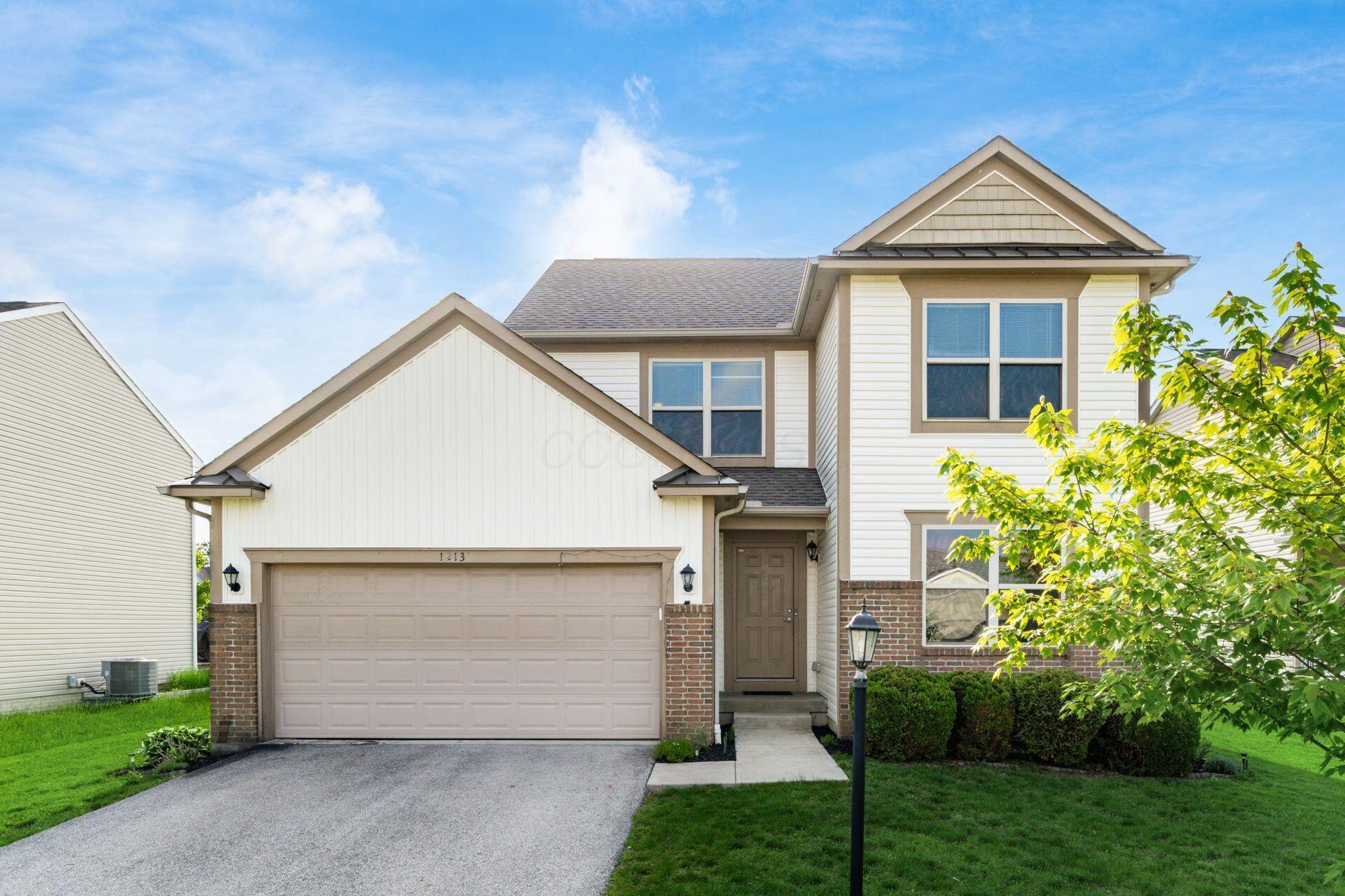 1213 Parsons Court, Pataskala, Ohio image 1