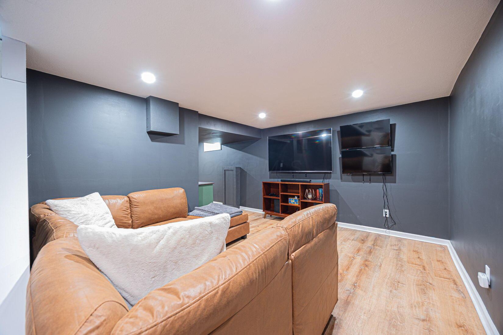 8796 Seabright Drive, Powell, Ohio image 36