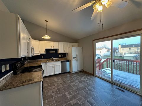 Tiny photo for 164 Glengary Drive, Delaware, OH 43015 (MLS # 225045209)