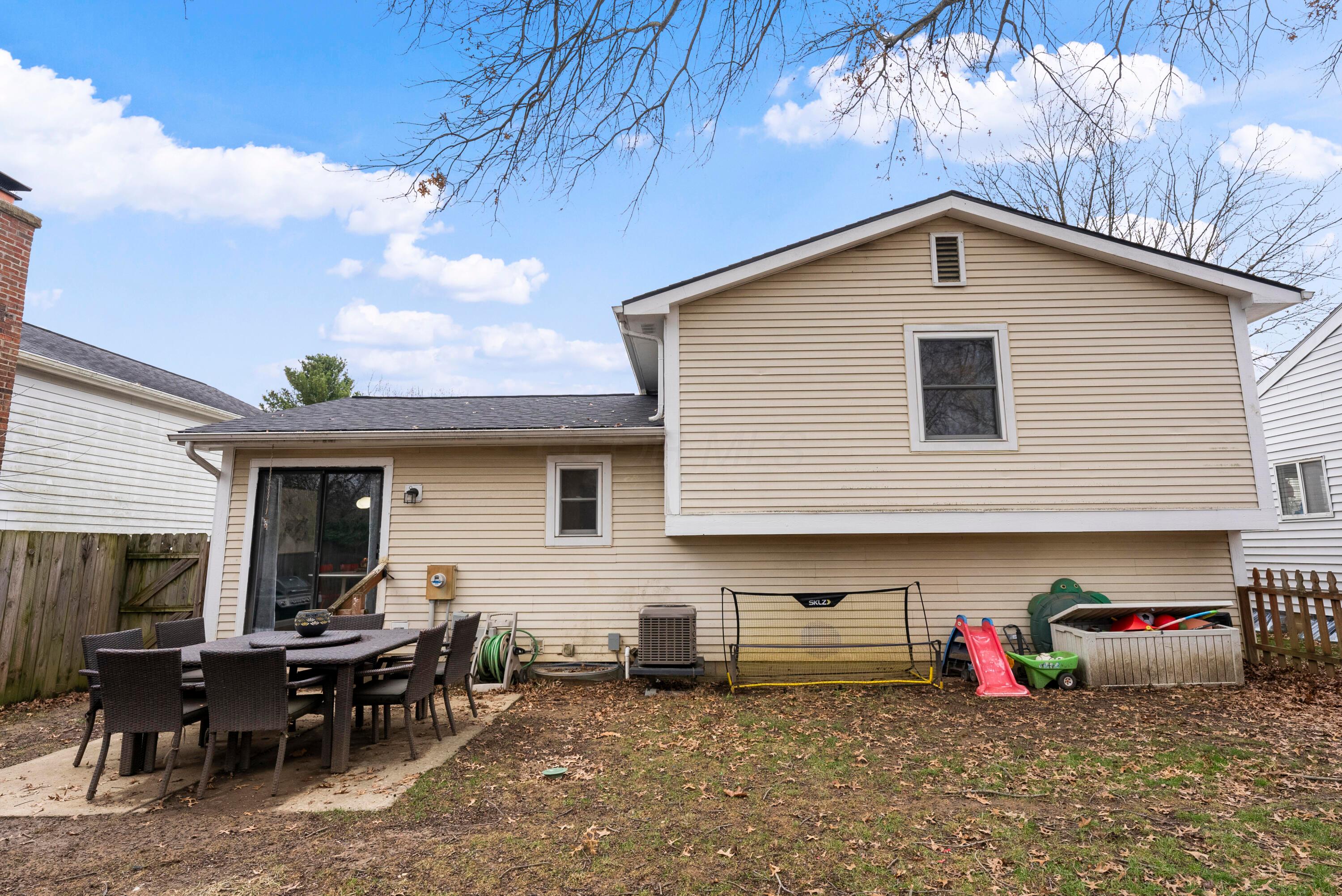 8374 Waco Lane, Powell, Ohio image 21