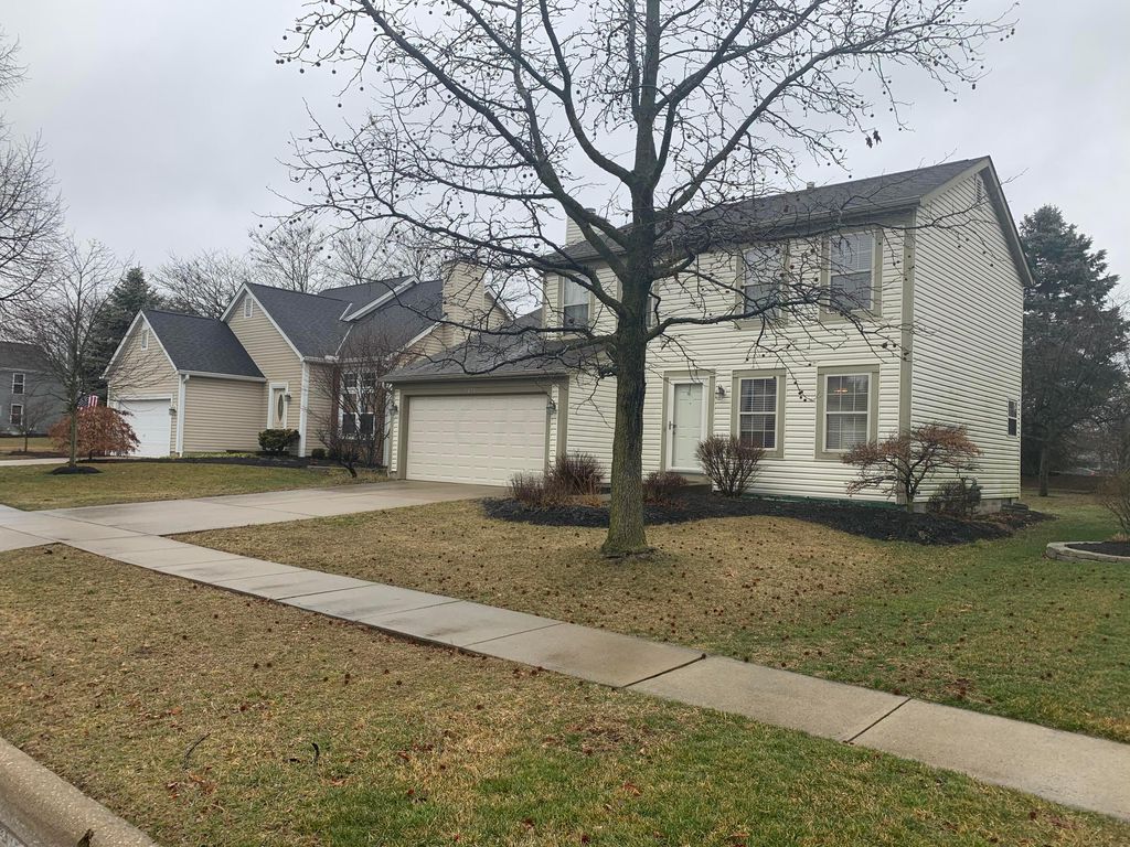 Photo of 5854 Haddingtonshire Lane, Dublin, OH 43016 (MLS # 225044604)
