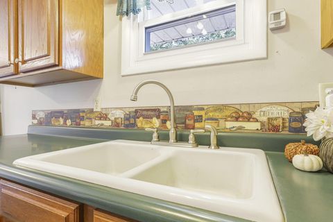 Tiny photo for 8369 Somerset Road, Thornville, OH 43076 (MLS # 225037607)