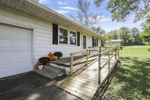 Tiny photo for 8369 Somerset Road, Thornville, OH 43076 (MLS # 225037607)