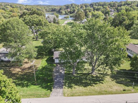 Tiny photo for 8369 Somerset Road, Thornville, OH 43076 (MLS # 225037607)