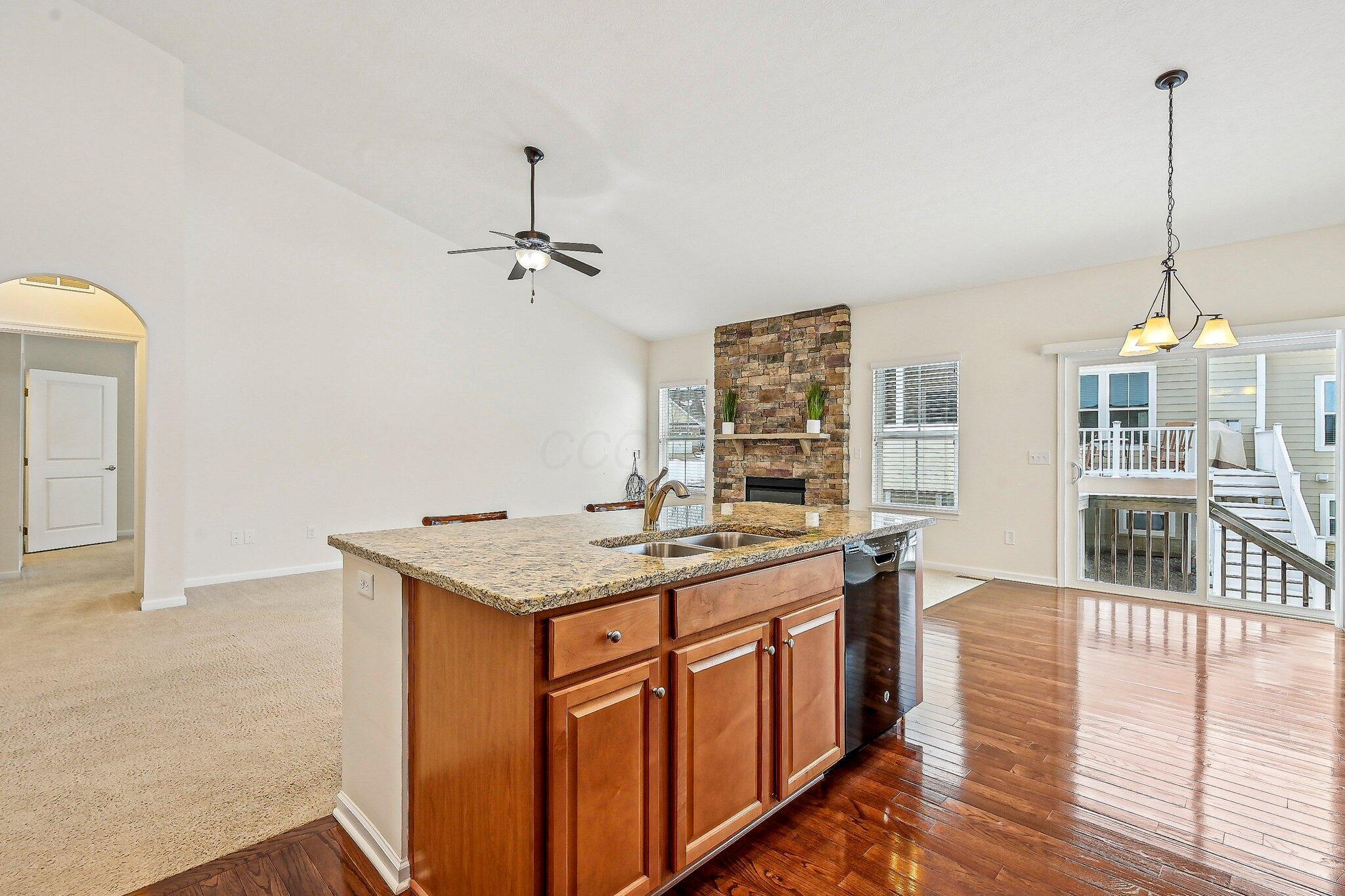 6226 Tournament Drive, Westerville, Ohio image 8