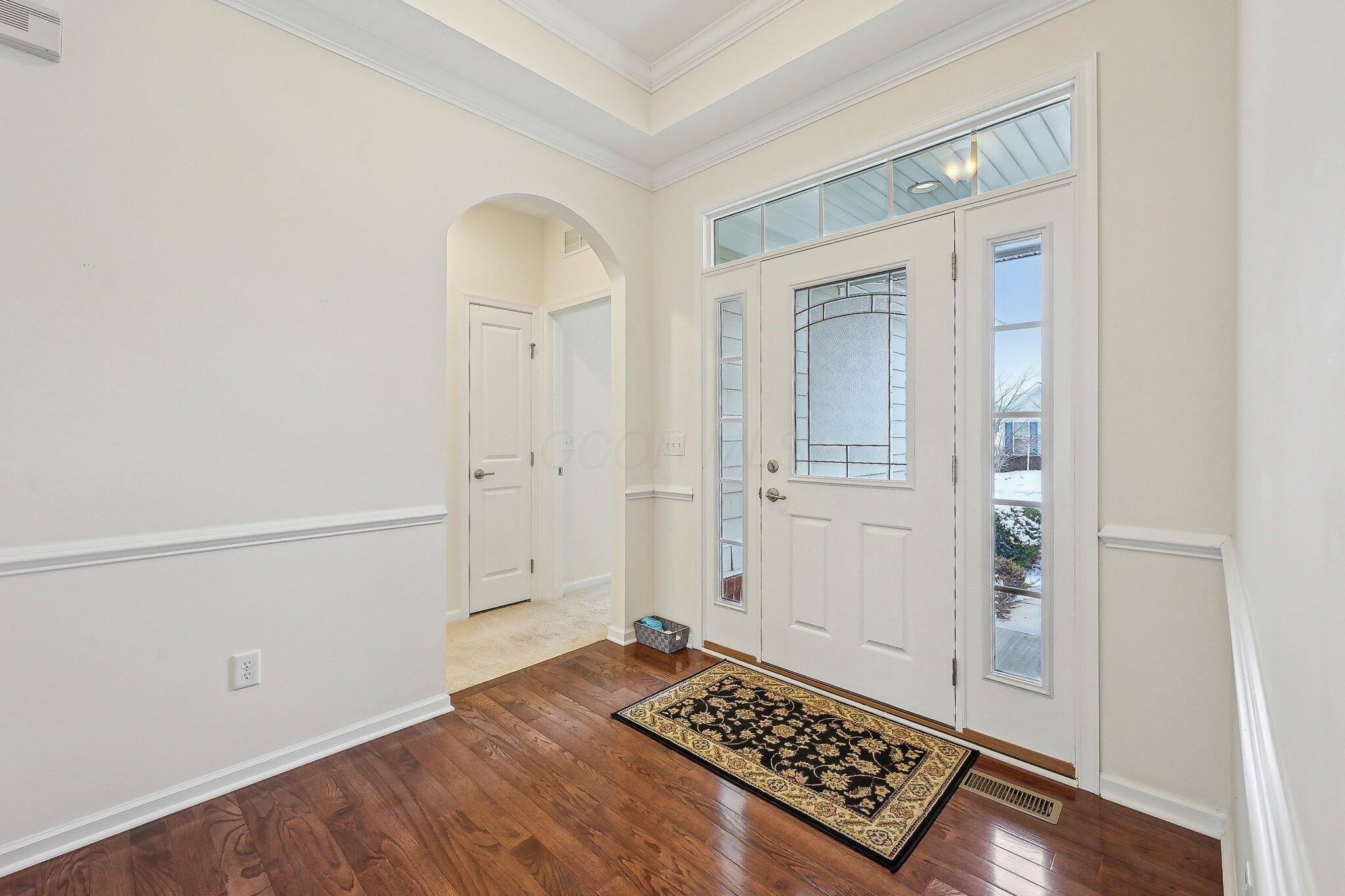 6226 Tournament Drive, Westerville, Ohio image 4