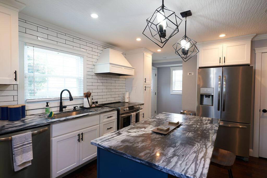258 E Welch Avenue, Columbus, Ohio image 4