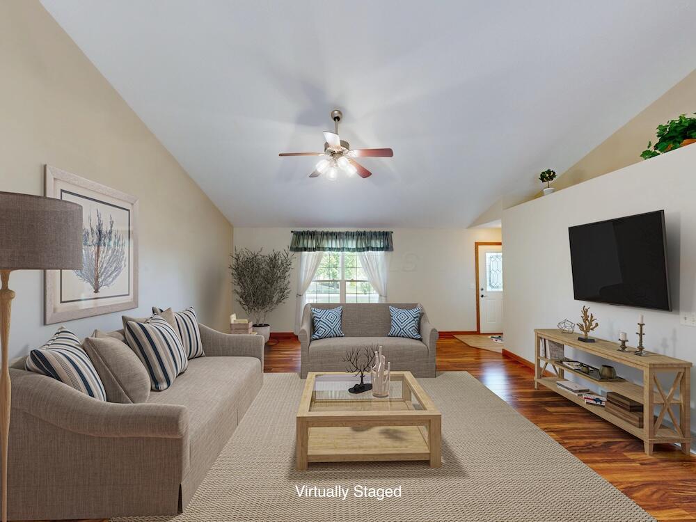 891 Fairway Drive, Howard, Ohio image 4