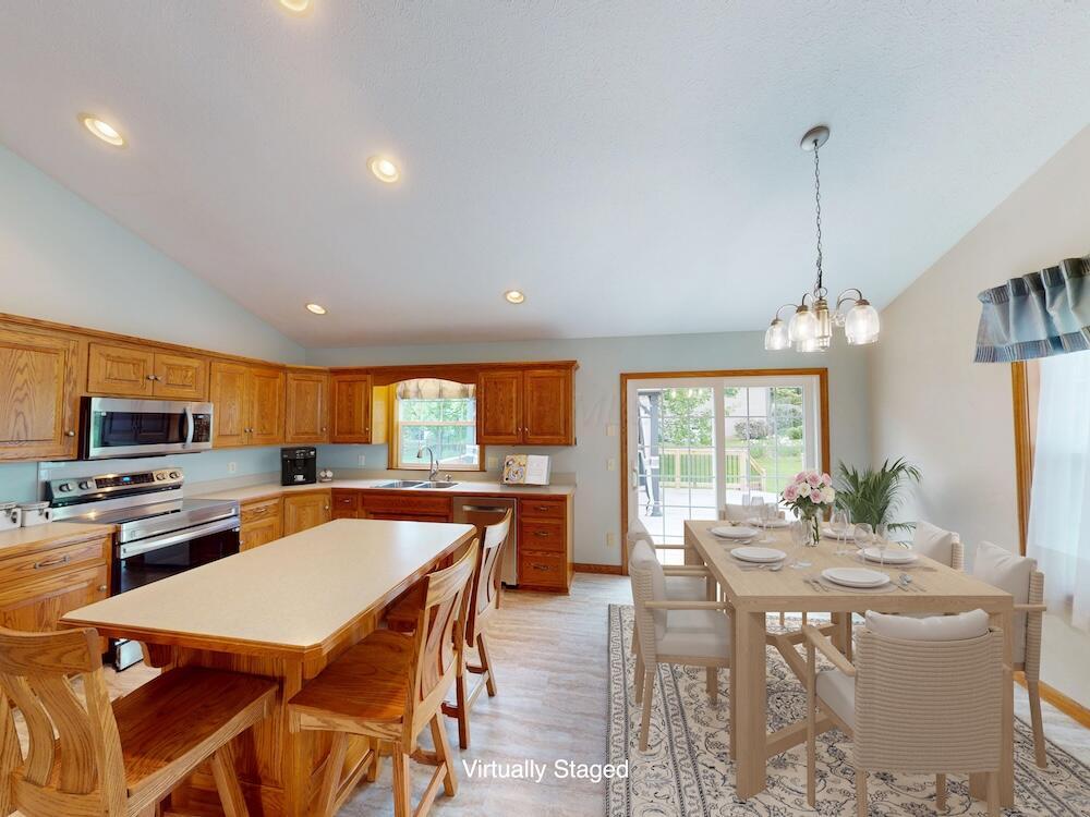 891 Fairway Drive, Howard, Ohio image 13