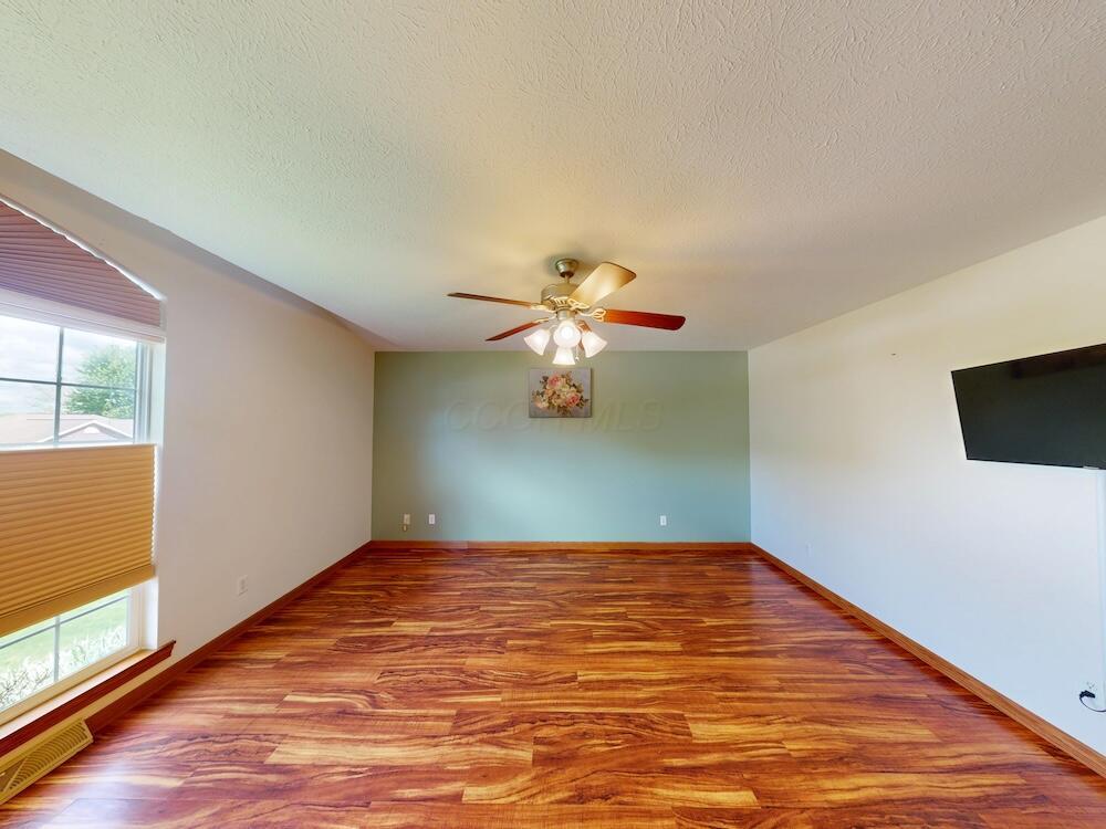 891 Fairway Drive, Howard, Ohio image 20
