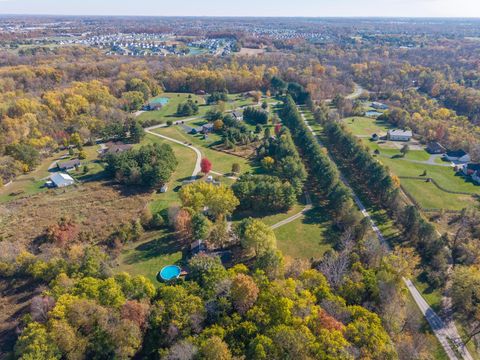 Tiny photo for 1400 S Galena Road, Galena, OH 43021 (MLS # 225041061)