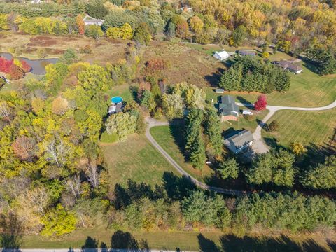 Tiny photo for 1400 S Galena Road, Galena, OH 43021 (MLS # 225041061)