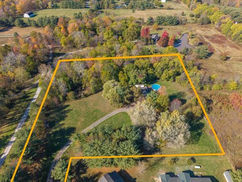 Tiny photo for 1400 S Galena Road, Galena, OH 43021 (MLS # 225041061)