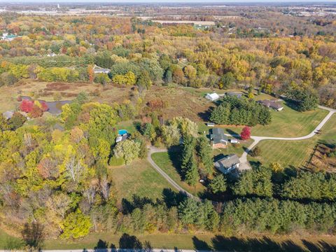 Tiny photo for 1400 S Galena Road, Galena, OH 43021 (MLS # 225041061)