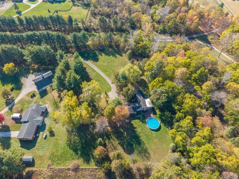 Tiny photo for 1400 S Galena Road, Galena, OH 43021 (MLS # 225041061)