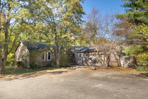 Tiny photo for 1400 S Galena Road, Galena, OH 43021 (MLS # 225041061)