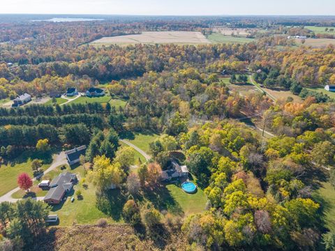 Tiny photo for 1400 S Galena Road, Galena, OH 43021 (MLS # 225041061)