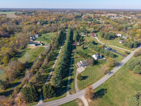 Photo of 1400 S Galena Road, Galena, OH 43021 (MLS # 225041061) Photo of 1400 S Galena Road, Galena, OH 43021 (MLS # 225041061)