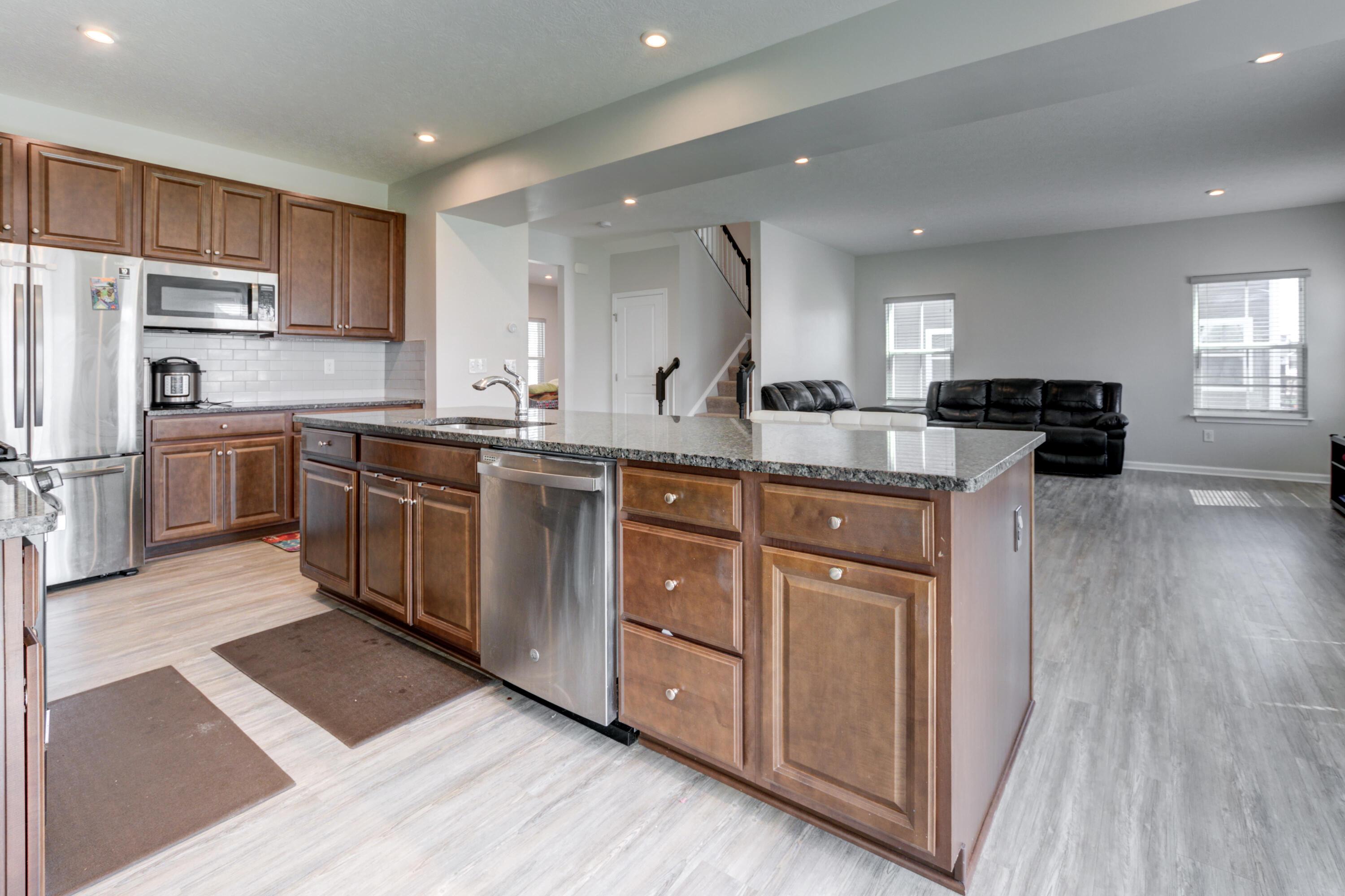 362 Crownover Way, Lewis Center, Ohio image 12