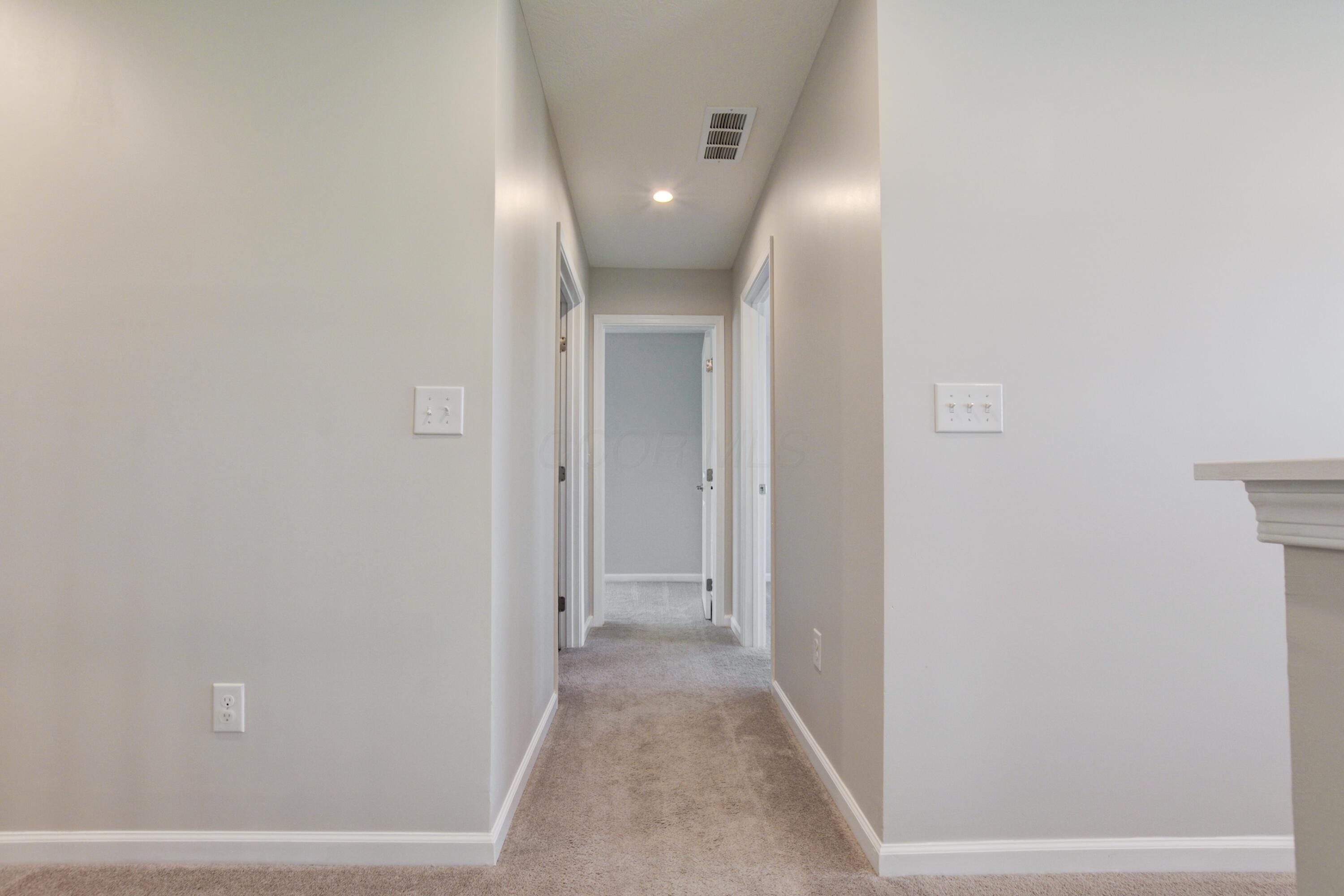 362 Crownover Way, Lewis Center, Ohio image 24