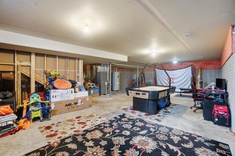 Tiny photo for 2195 Preakness Place, Marysville, OH 43040 (MLS # 225039558)