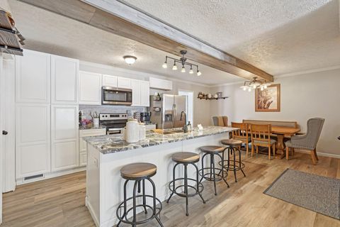 Homes For Sale - 235 N Oak Street<br/> Madison County, London, OH 43140