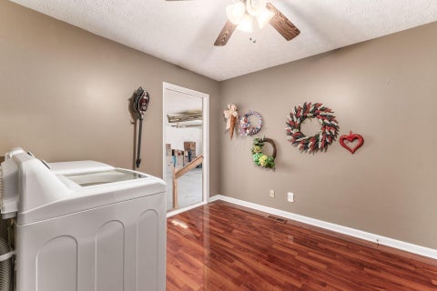 Tiny photo for 3998 Thompson Avenue, Grove City, OH 43123 (MLS # 226034036)