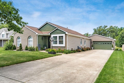 Tiny photo for 3998 Thompson Avenue, Grove City, OH 43123 (MLS # 226034036)