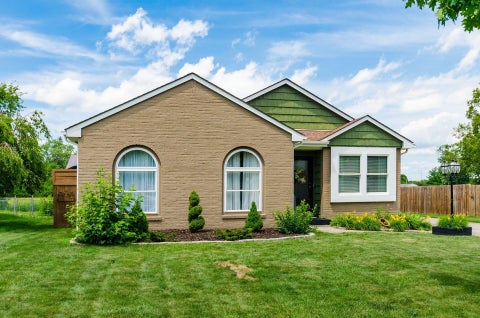 Tiny photo for 3998 Thompson Avenue, Grove City, OH 43123 (MLS # 226034036)