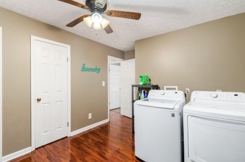 Tiny photo for 3998 Thompson Avenue, Grove City, OH 43123 (MLS # 226034036)