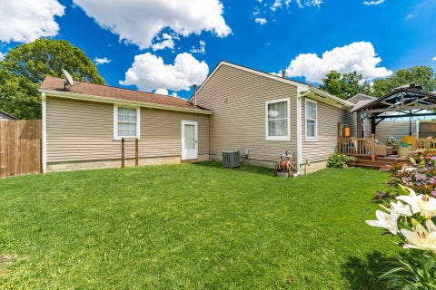 Tiny photo for 3998 Thompson Avenue, Grove City, OH 43123 (MLS # 226034036)
