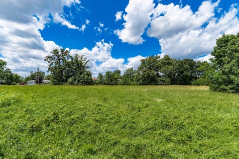 Tiny photo for 3998 Thompson Avenue, Grove City, OH 43123 (MLS # 226034036)