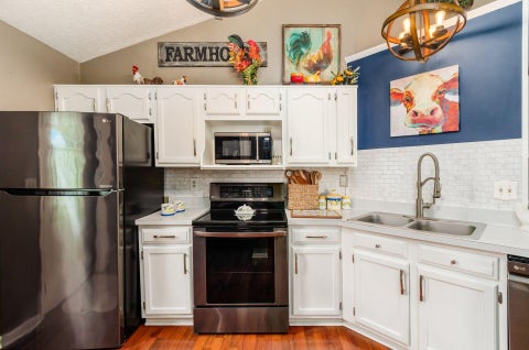 Tiny photo for 3998 Thompson Avenue, Grove City, OH 43123 (MLS # 226034036)