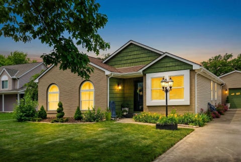 Tiny photo for 3998 Thompson Avenue, Grove City, OH 43123 (MLS # 226034036)