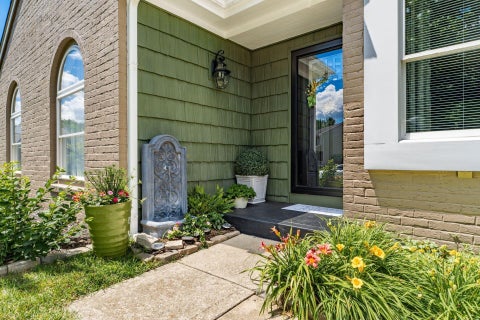 Tiny photo for 3998 Thompson Avenue, Grove City, OH 43123 (MLS # 226034036)