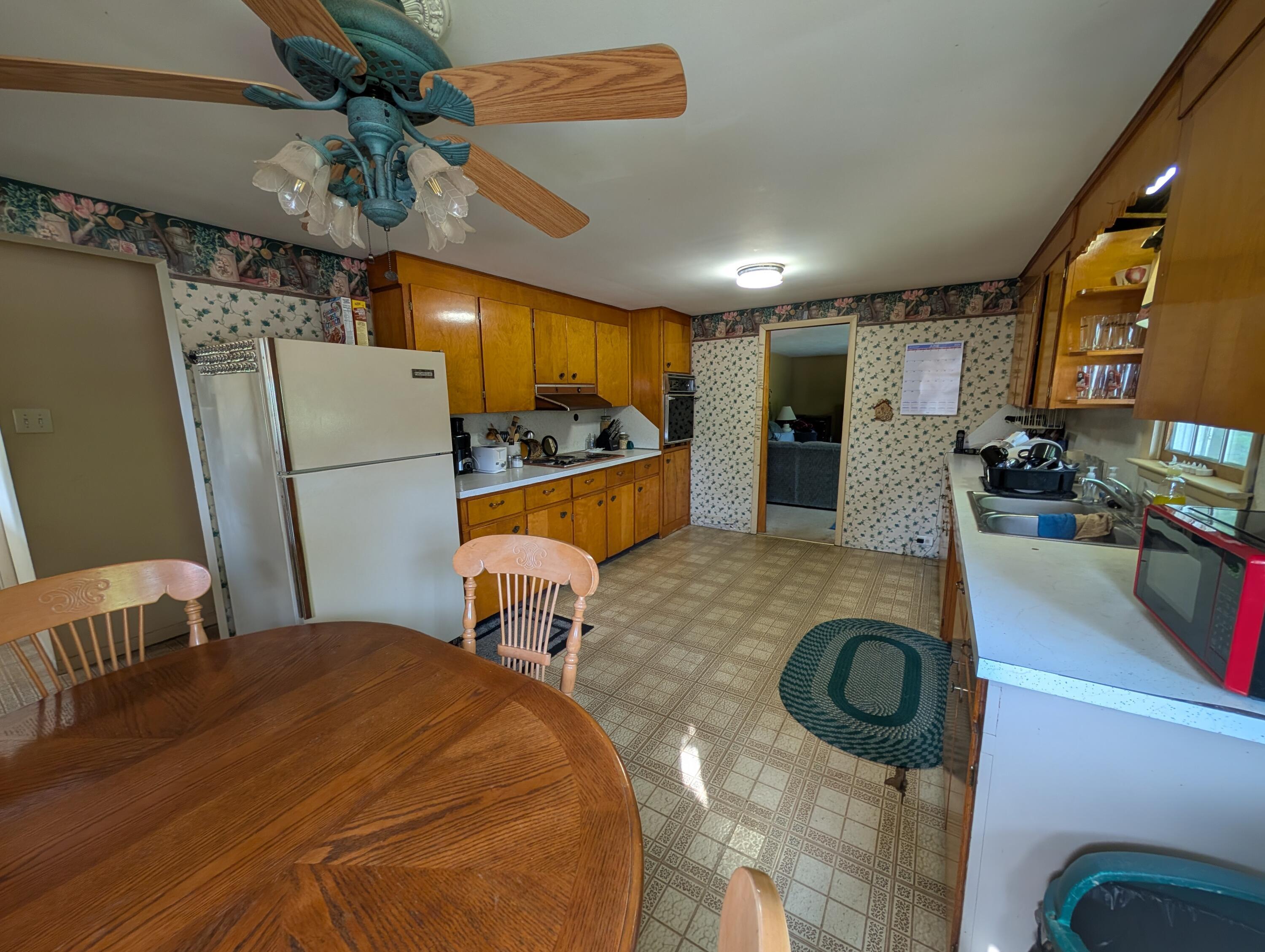 5710 Sugar Grove Road, Blue Rock, Ohio image 16